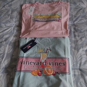 Vineyard Vines Womens long sleeve graphic beach tees lot of 2, med and lrg NWT